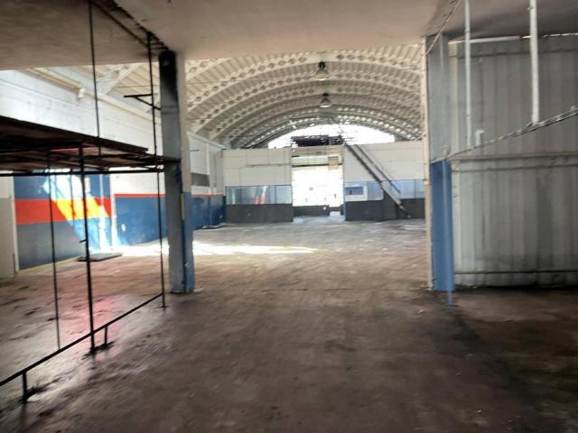Locale Commerciale in vendita a Sarmazzano, Vizzolo Predabissi