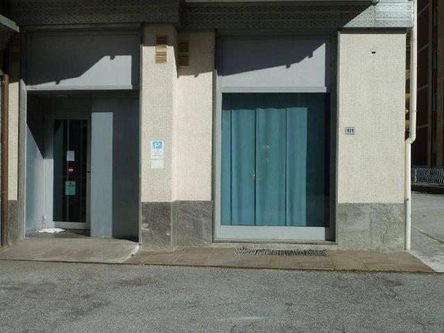 Locale Commerciale in vendita a Piemonte, Verbano-cusio-ossola