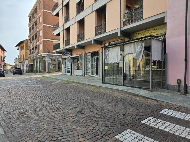 Locale Commerciale in vendita a Piemonte, Torino
