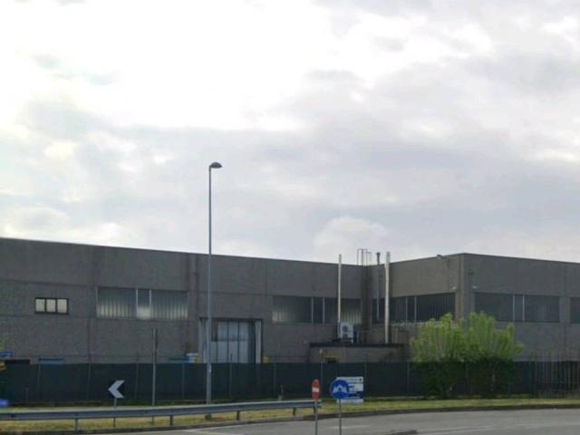 Locale Commerciale in vendita a Piemonte, Torino
