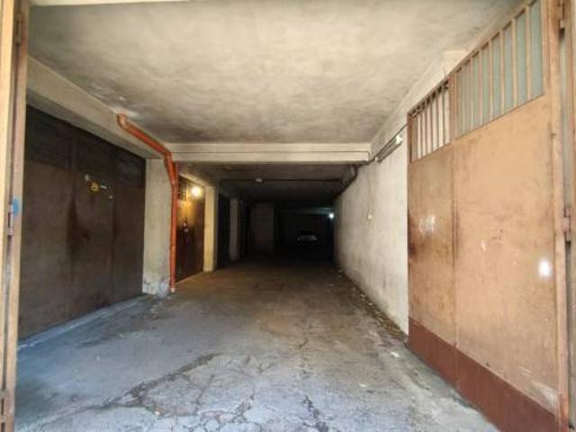 Locale Commerciale in vendita a Zafferana Etnea, Sicilia
