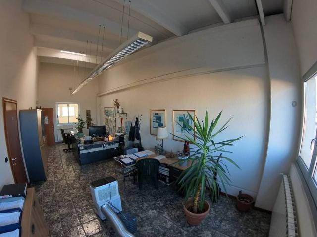 Locale Commerciale in vendita a Zola Predosa, Bologna