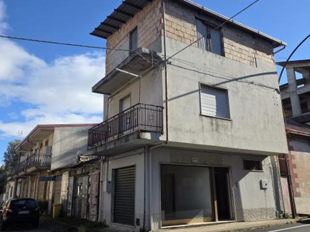 Appartamento in vendita a Oppido Mamertina, Reggio Calabria