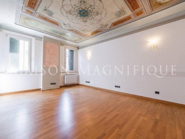 Palazzo in vendita a Comacchio, Reggio Emilia