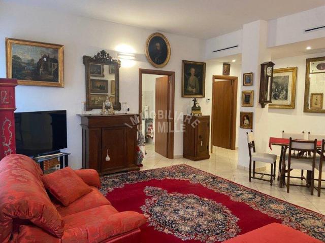 Appartamento in vendita a San Giacomo esterna, Re