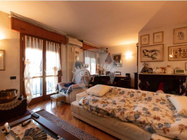 Appartamento in vendita a San Giacomo esterna, Re
