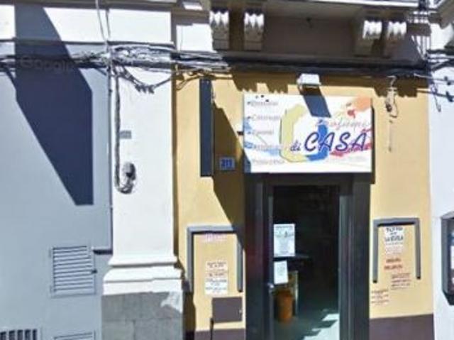 Locale Commerciale in vendita a Paternò, Sicilia