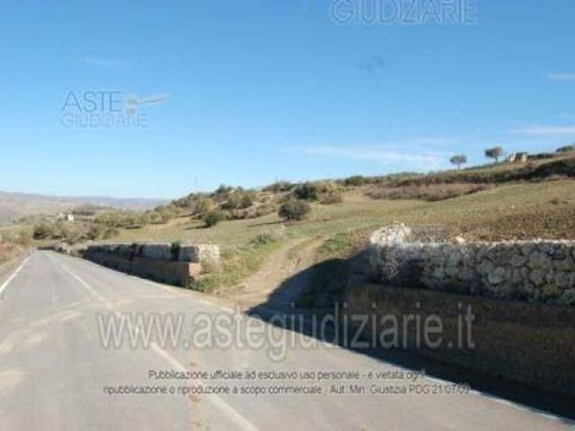 Terreno in vendita a Riesi, Caltanissetta