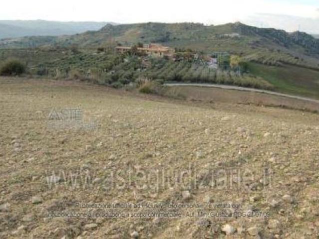 Terreno in vendita a Riesi, Caltanissetta
