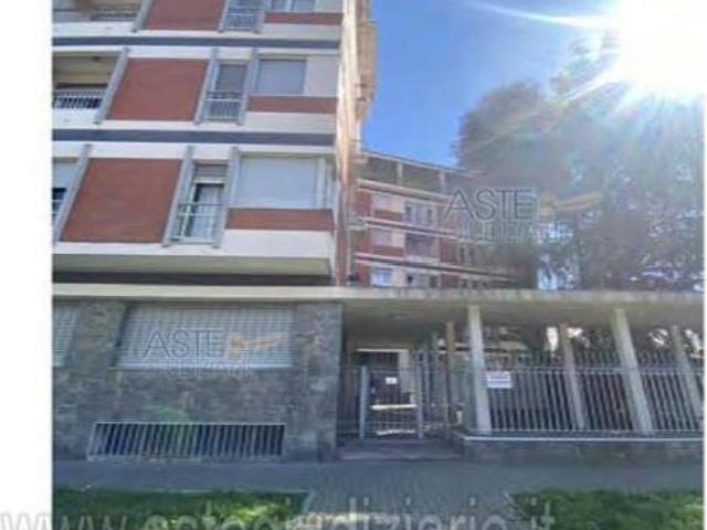 Box in vendita a Piemonte, Alessandria