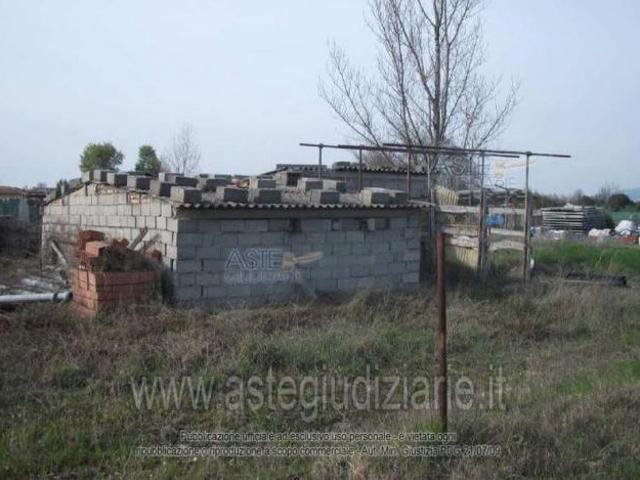 Box in vendita a Spoleto, Umbria