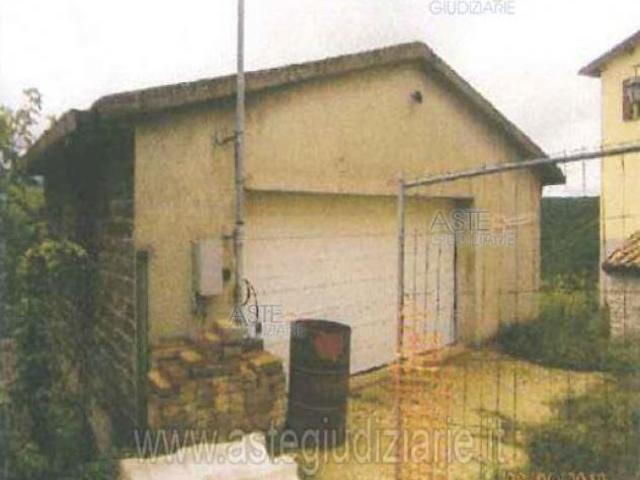 Box in vendita a Spoleto, Umbria