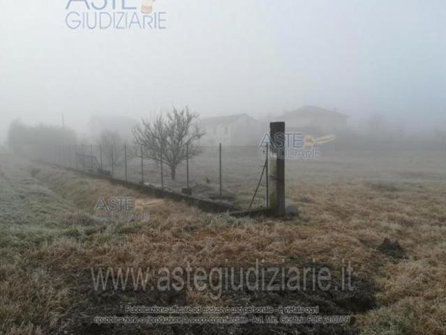 Terreno in vendita a Caorso, Piacenza