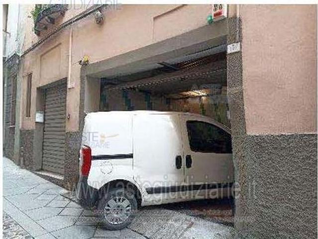 Box in vendita a Cagliari, Sardigna/Sardegna