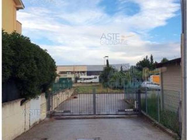 Box in vendita a Marche, Pesaro E Urbino