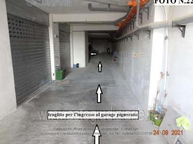 Box in vendita a Mazzarrone, Catania