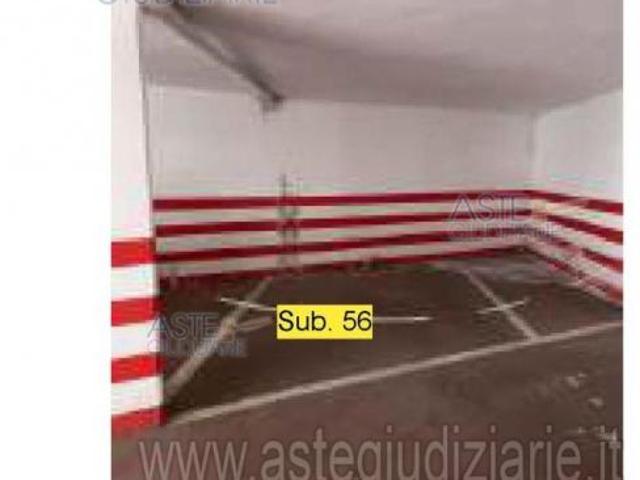 Box in vendita a Oristano, Sardigna/Sardegna