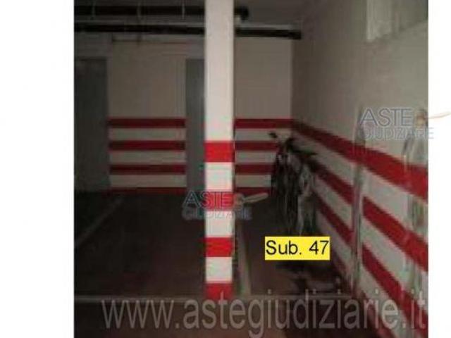 Box in vendita a Oristano, Sardigna/Sardegna