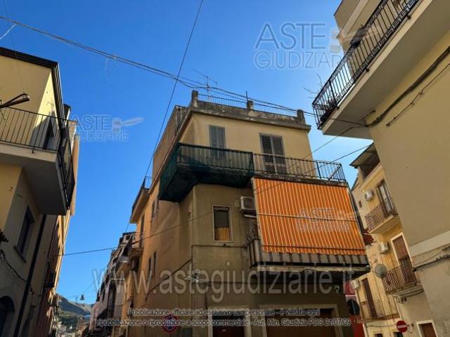Box in vendita a Palagonia, Sicilia