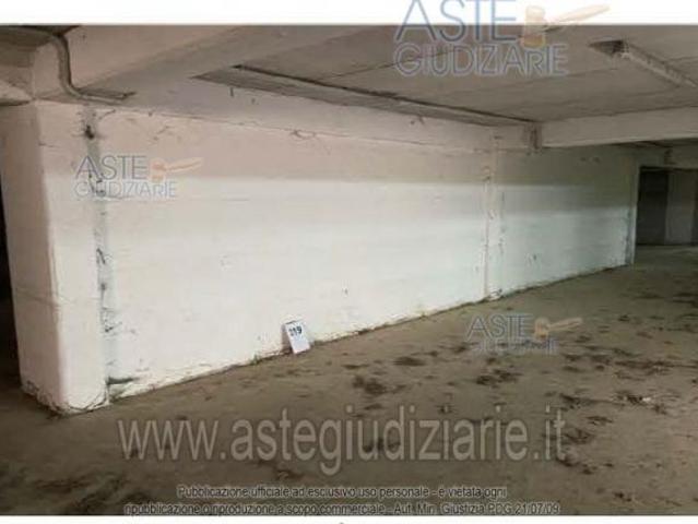 Box in vendita a L'Aquila