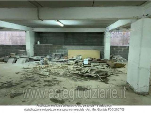 Box in vendita a L'Aquila