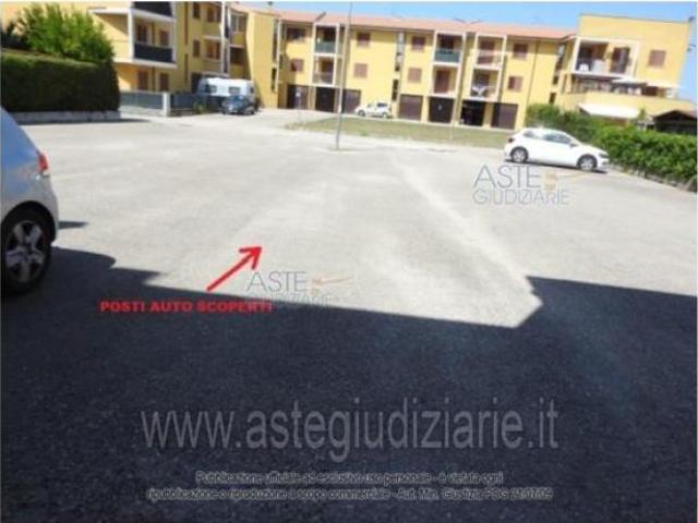 Box in vendita a Marche, Macerata