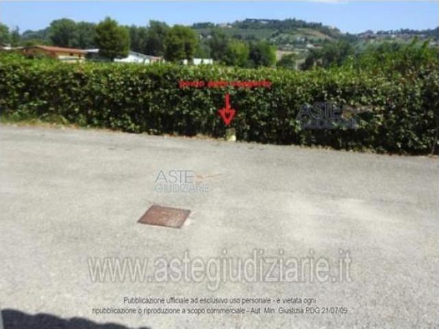 Box in vendita a Marche, Macerata
