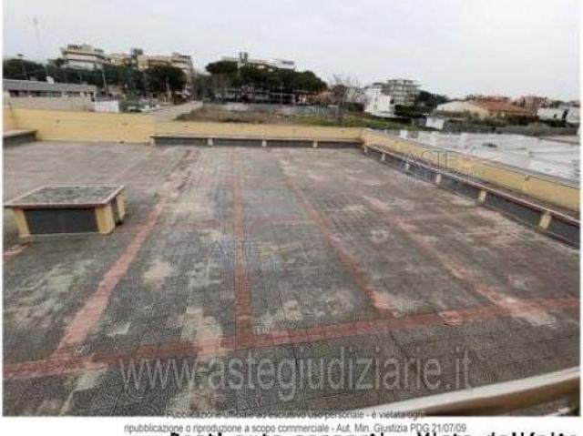 Box in vendita a Zona 167, Puglia