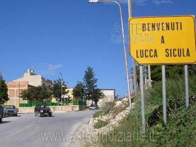 Capannone in vendita a Lucca Sicula, Agrigento