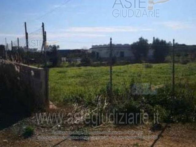 Capannone in vendita a Massafra, Taranto