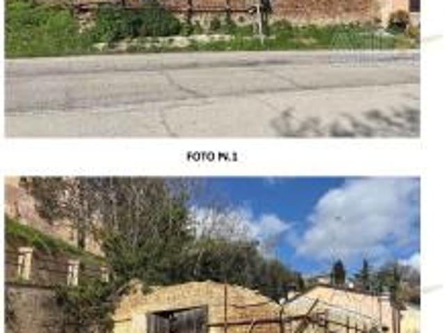 Capannone in vendita a Colli al Metauro, Marche