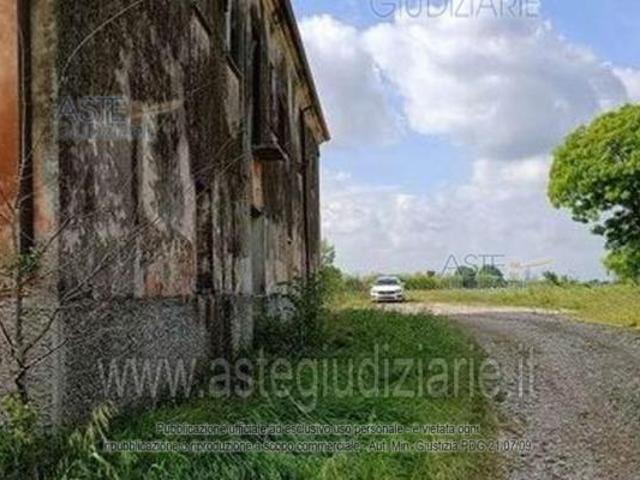 Capannone in vendita a Curtatone, Lombardia