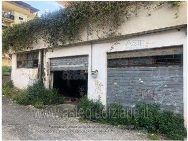 Capannone in vendita a Cisterna Di Latina, Lazio