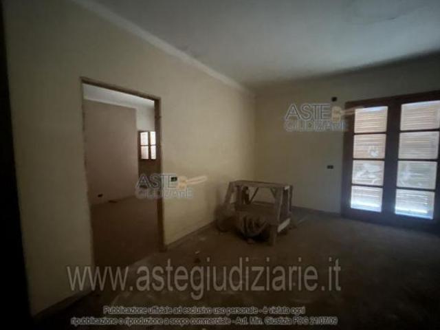 Ufficio in vendita a Puglia, Bari