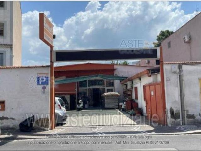 Capannone in vendita a Castellammare Di Stabia, Campania