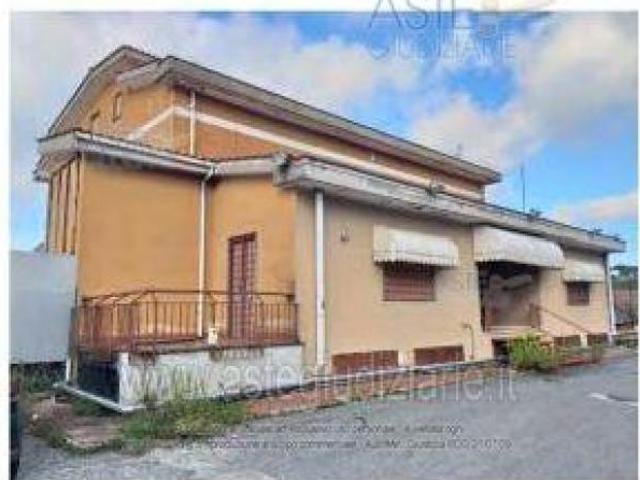 Ufficio in vendita a Roma Capitale, Lazio