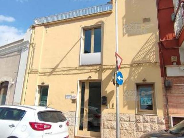 Ufficio in vendita a Puglia, Bari