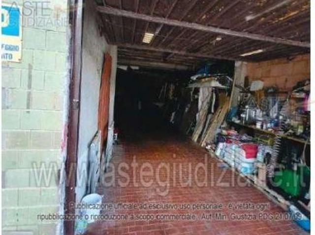 Box in vendita a Genzano di Roma, Roma Capitale