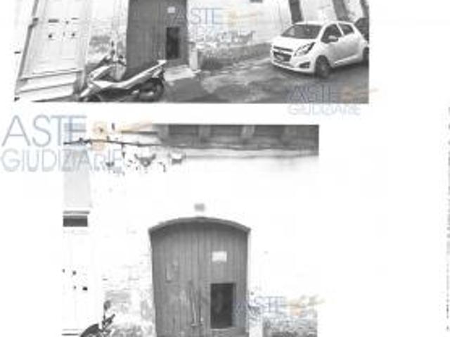 Box in vendita a Puglia, Taranto