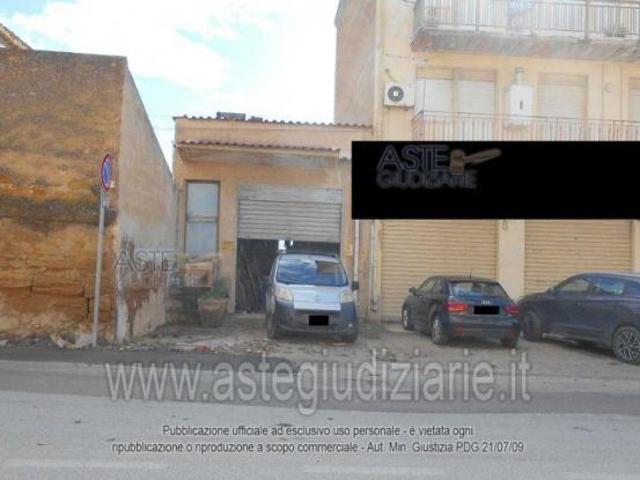 Capannone in vendita a Agrigento, Sicilia