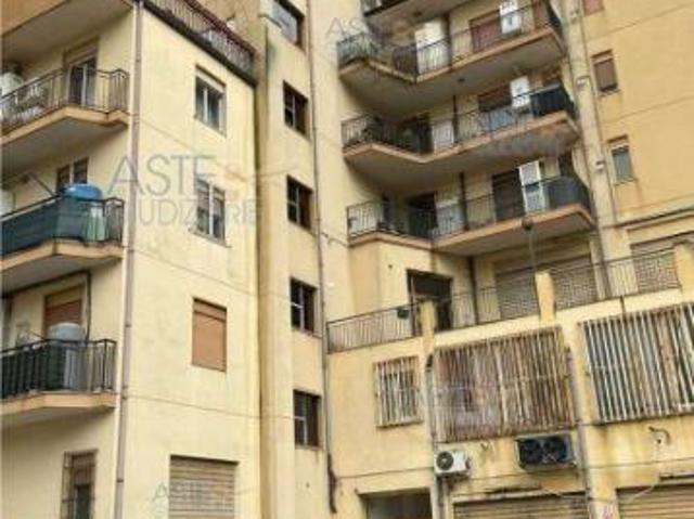 Capannone in vendita a Caltanissetta