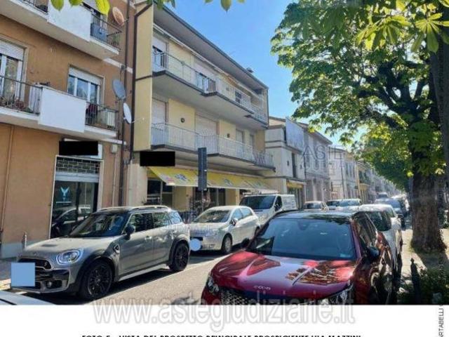 Ufficio in vendita a Montecatini Terme, Pistoia
