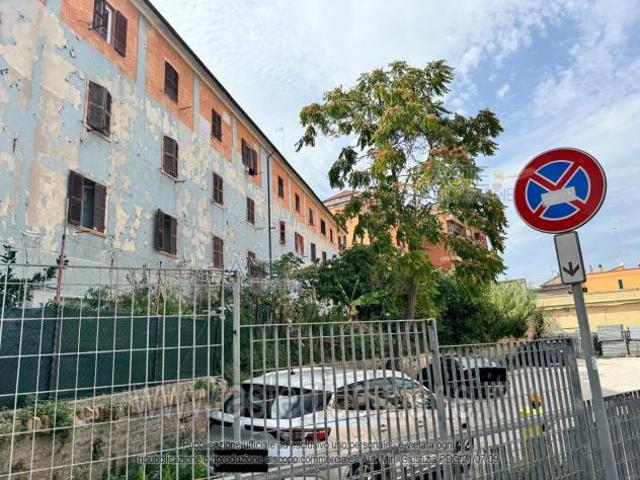 Capannone in vendita a Ancona