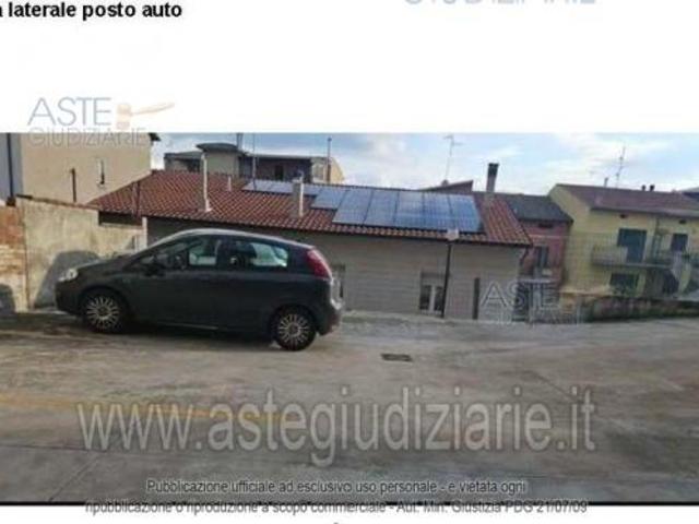 Capannone in vendita a San Salvo, Chieti