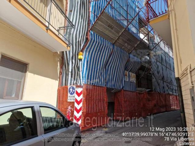 Box in vendita a Puglia, Taranto