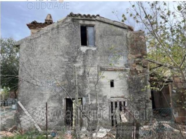 Capannone in vendita a Marche, Ancona