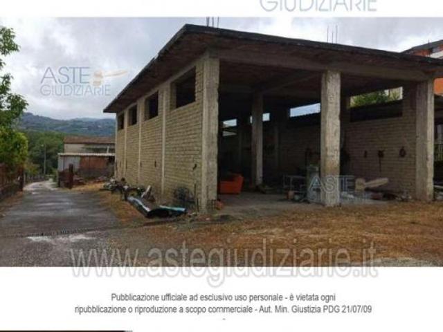Capannone in vendita a Salento, Campania