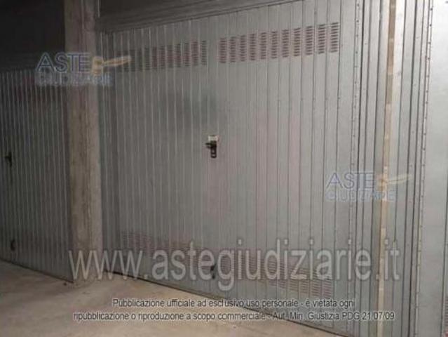 Box in vendita a Villanterio, Lombardia