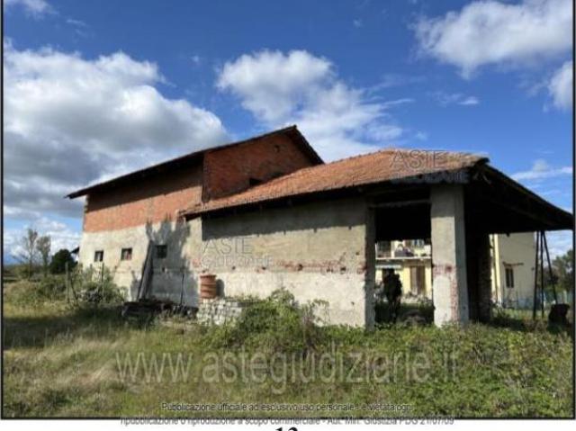 Capannone in vendita a Villanova Biellese, Biella