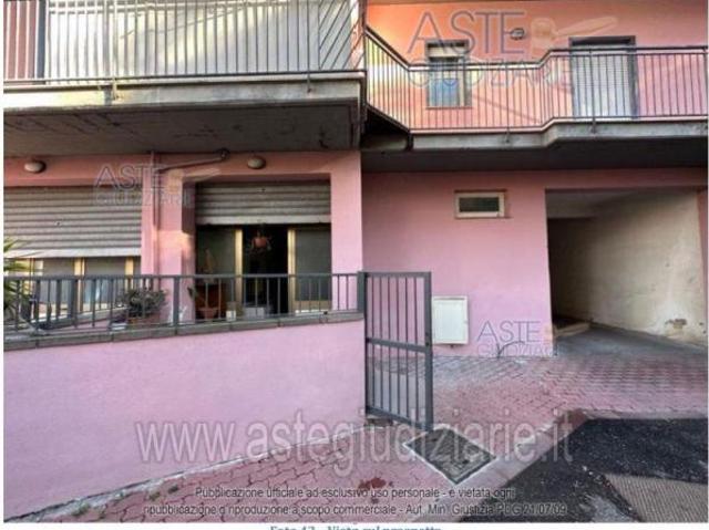 Capannone in vendita a Castiglione Di Sicilia, Sicilia